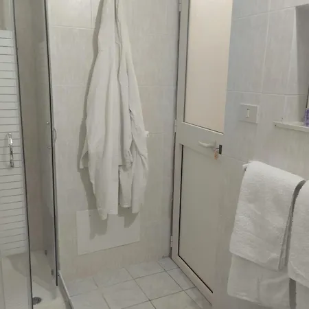 Newlife Via Dante Konukevi 3*