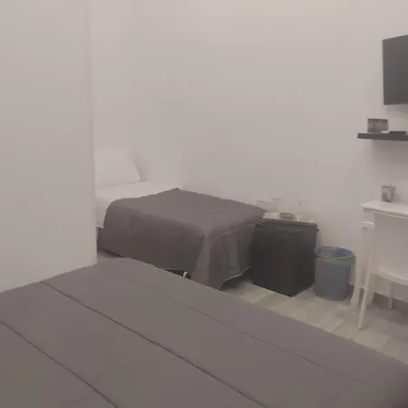 Konukevi Newlife Via Dante 3*